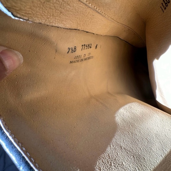 Frye Black Veronica Back Zip Boot Size 7.5 - Picture 5 of 16